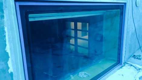 Swimming pool window leak repair